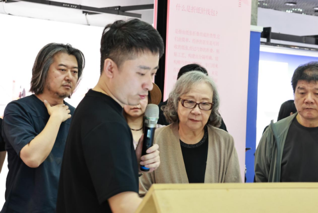 展览的展览—《博物馆展陈空间筹算改动东说念主才培训》终期评图暨后果展在中央好意思术学院建筑学院开展